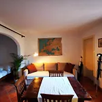 Apartment Flore