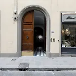 Silver Novella Luxury Apartment