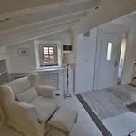 White Home By Mmega
