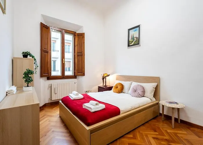Orcagna Apartment