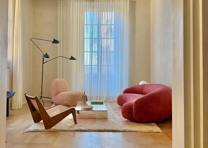 Archibusieri 8 Design Home