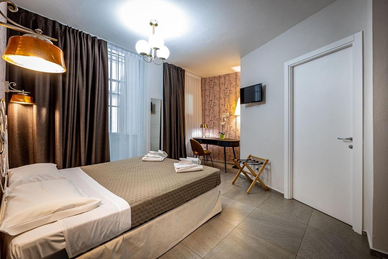 Residenza D'epoca Al Numero 8 Couette-café 3*
