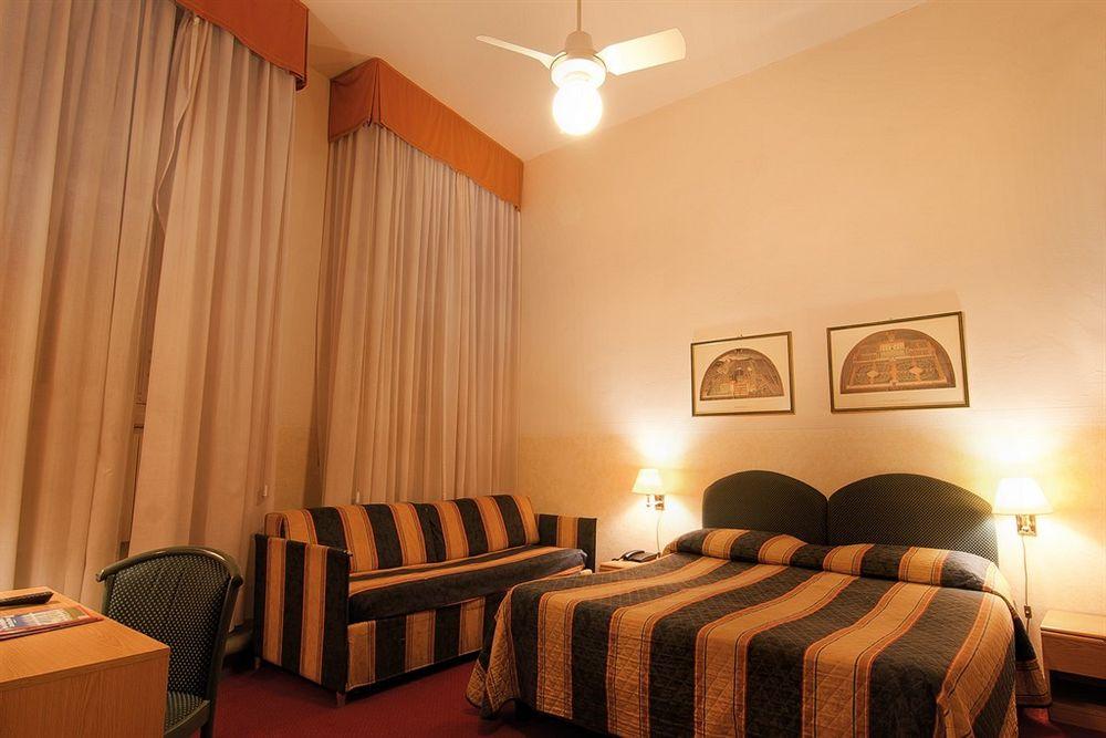 Hotell Centro 2*