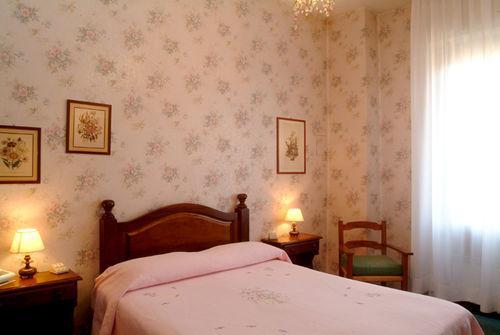 Della Signoria 3* Florence