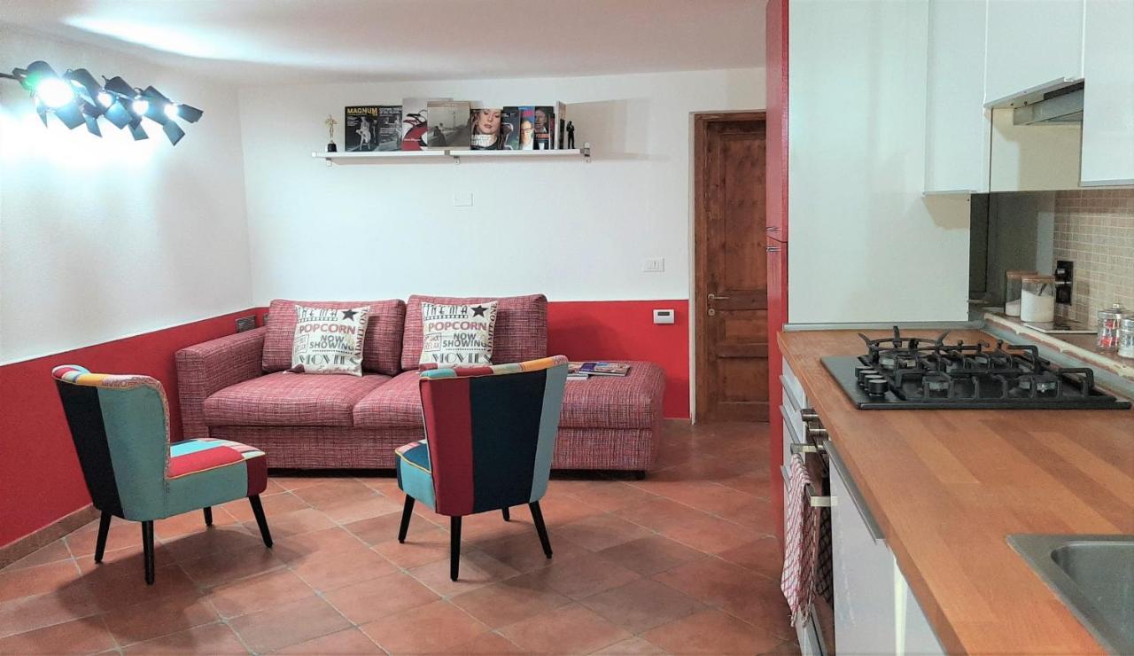 Movie Star With Garden Appartement