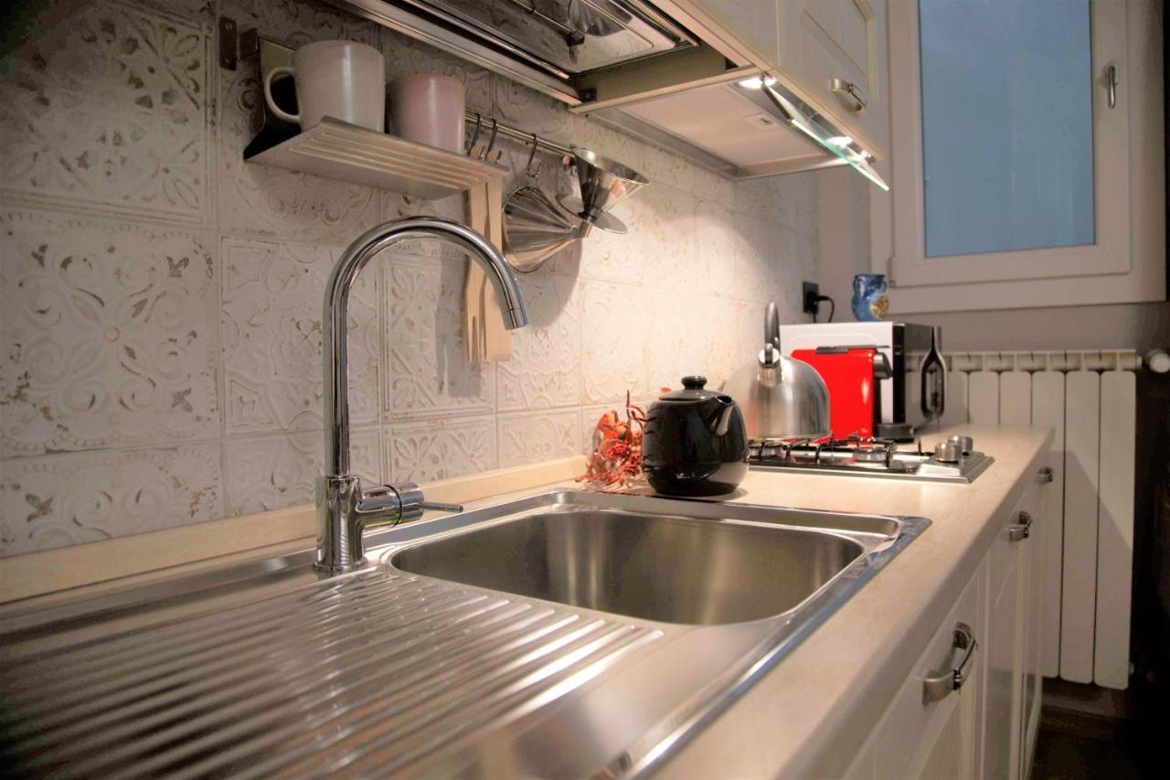 Valia Pitti 1 Apartment