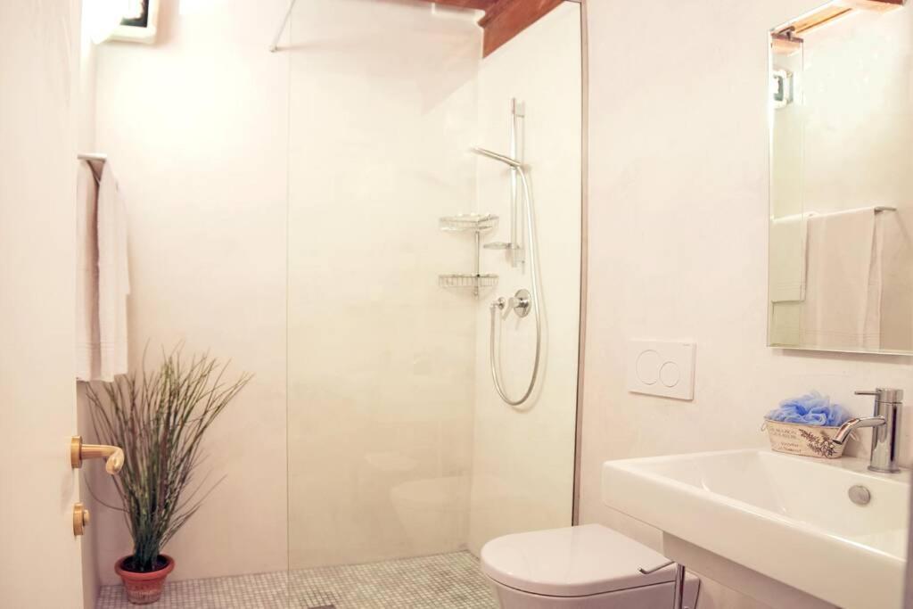 Lejlighed Cozy Macci Flat 4 People Near Santa Croce Square