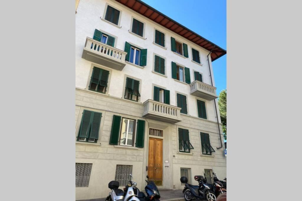Appartamento Appartamento luminoso con aria condizionata Firenze