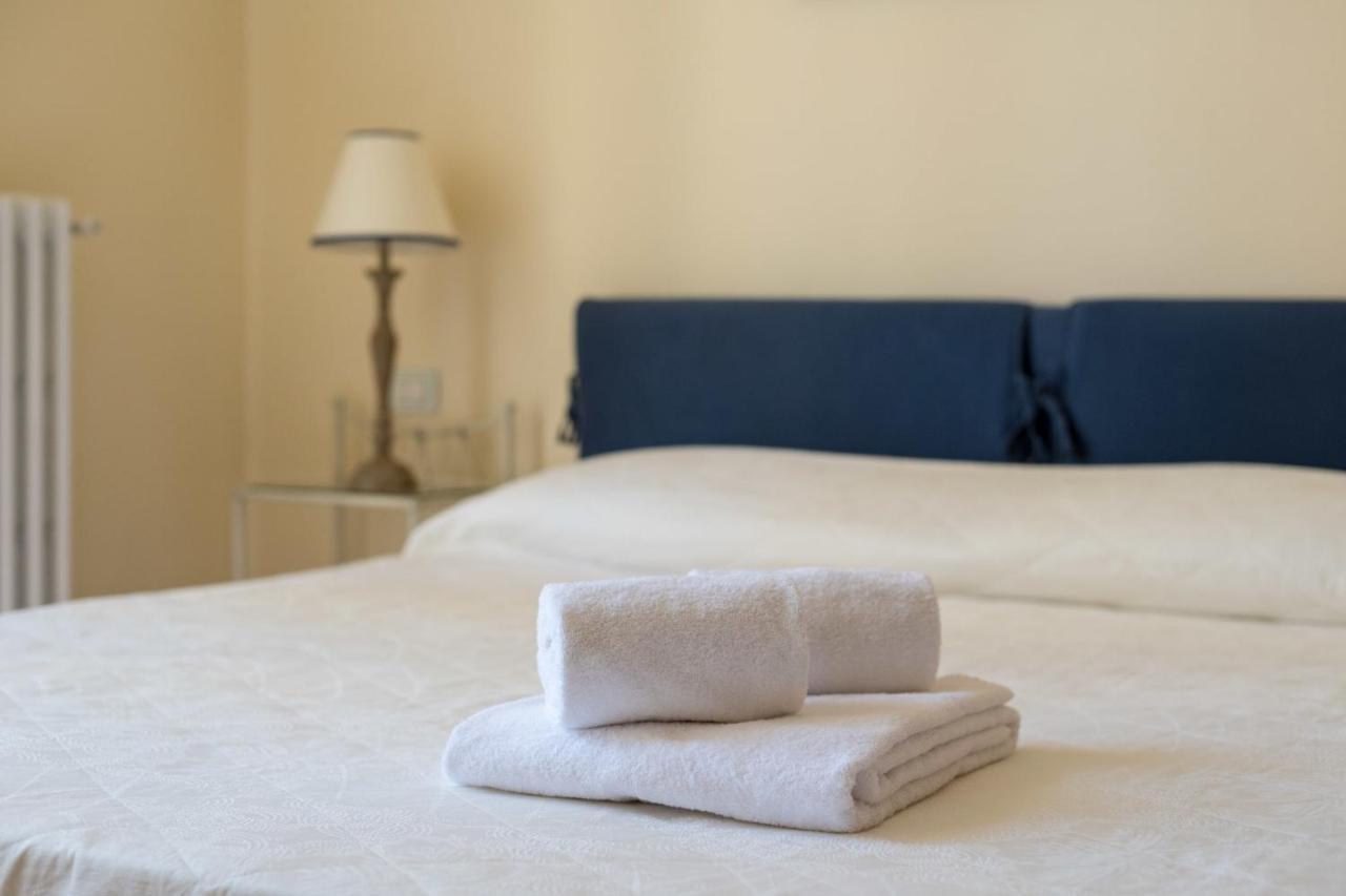 Charming 2bed Overlooking Duomo - Hosted By Sweetstay Appartement *