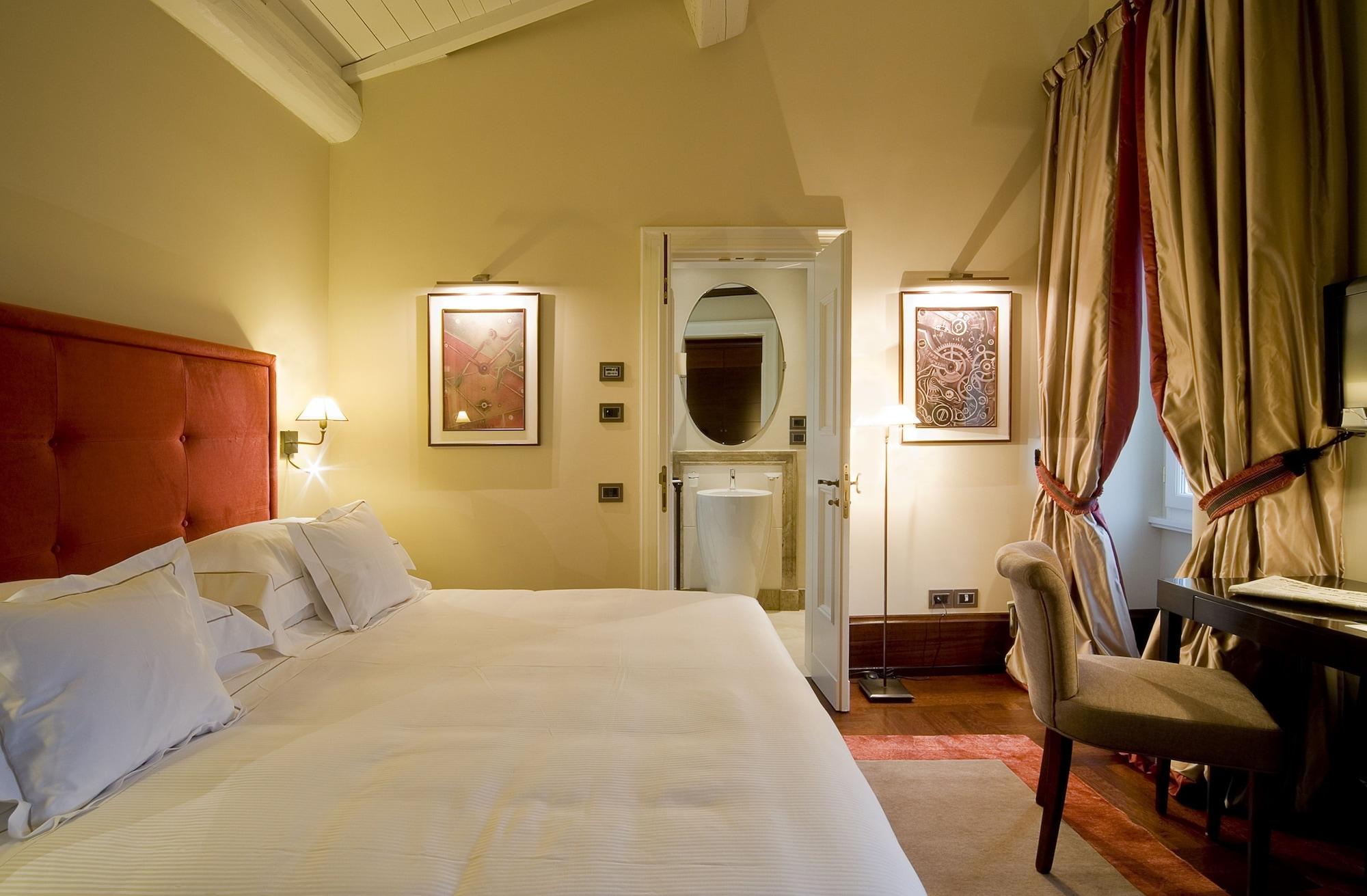 L'orologio - Wtb Hotel 4*