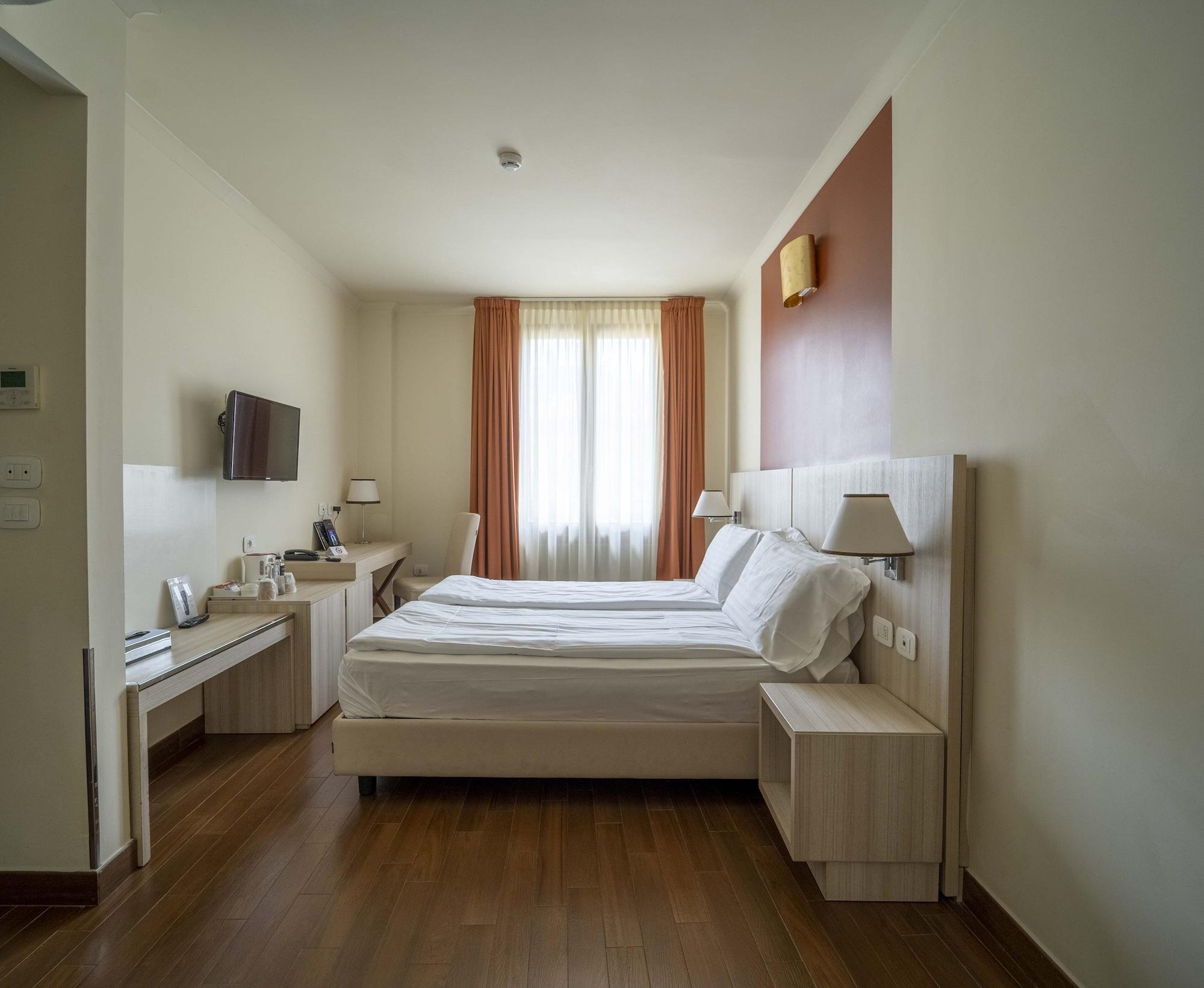 Della Signoria Hotel 3*