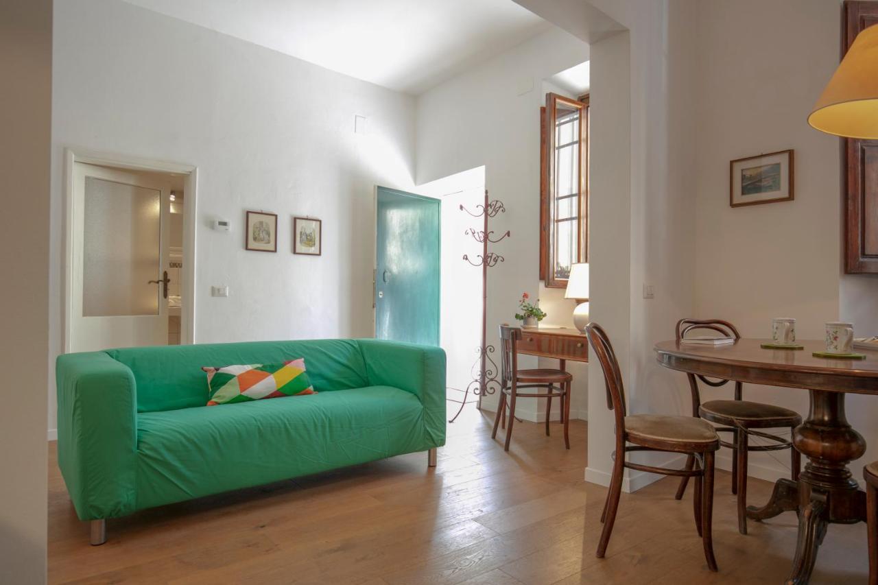 Appartamento Roommo Viuzzo Delle Canne *