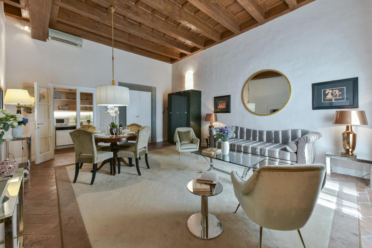 Leilighet Boccaccio Elegant In Oltrarno *