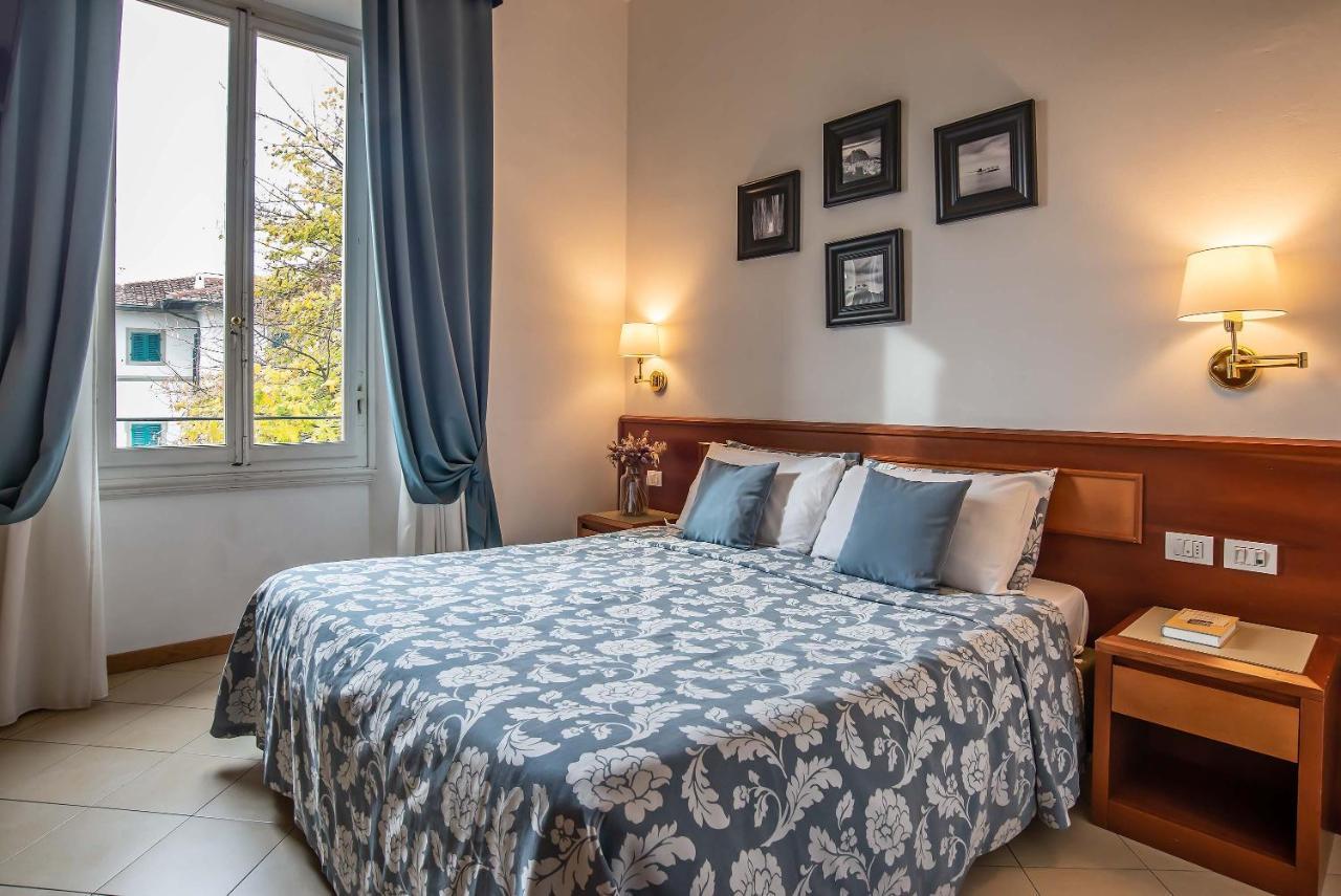 Hotell Bonifacio 3*