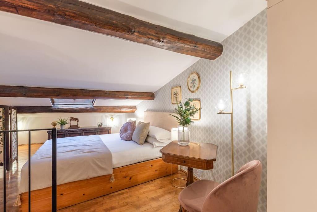 Santarosa Five Senses Firenze