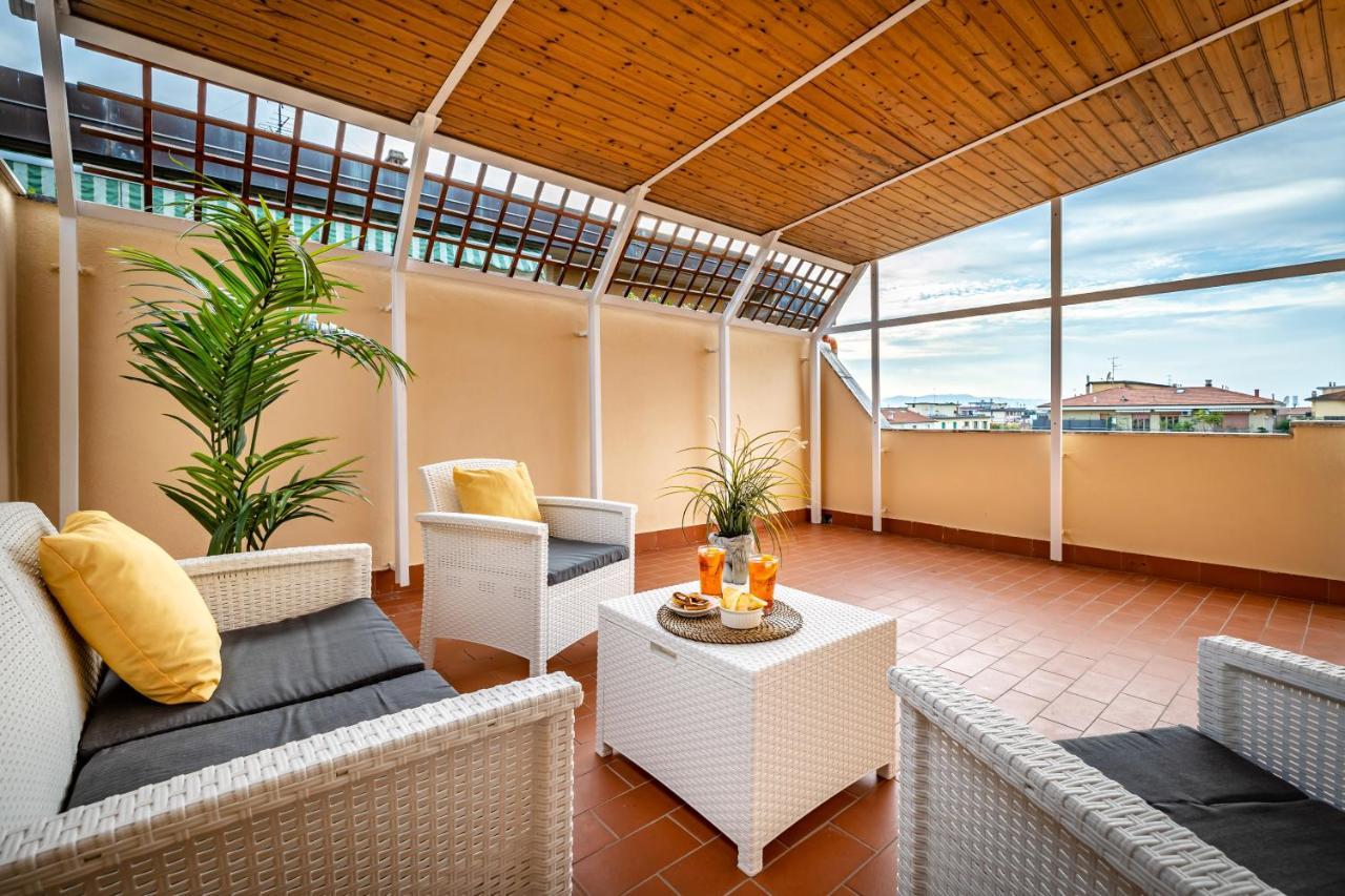 Yid Penthouse Design Apt Novoli Leilighet