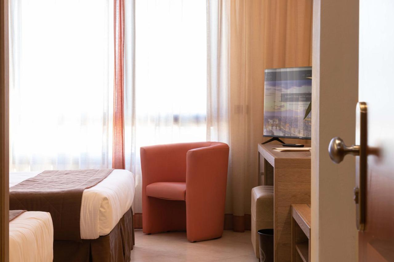 Nilhotel Hotel 4*