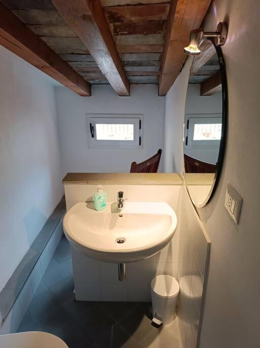 Novella's Loft Near Santa Maria Novella Station Firenze