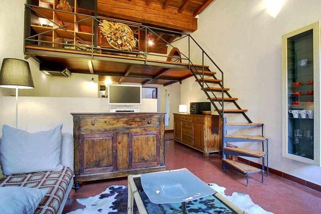 Two Bedrooms Near The Duomo * Firenze