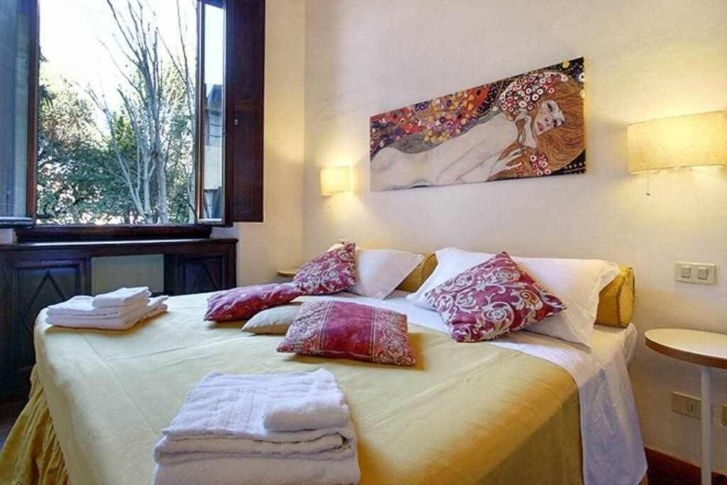 Two Bedrooms Near The Duomo Lejlighed *