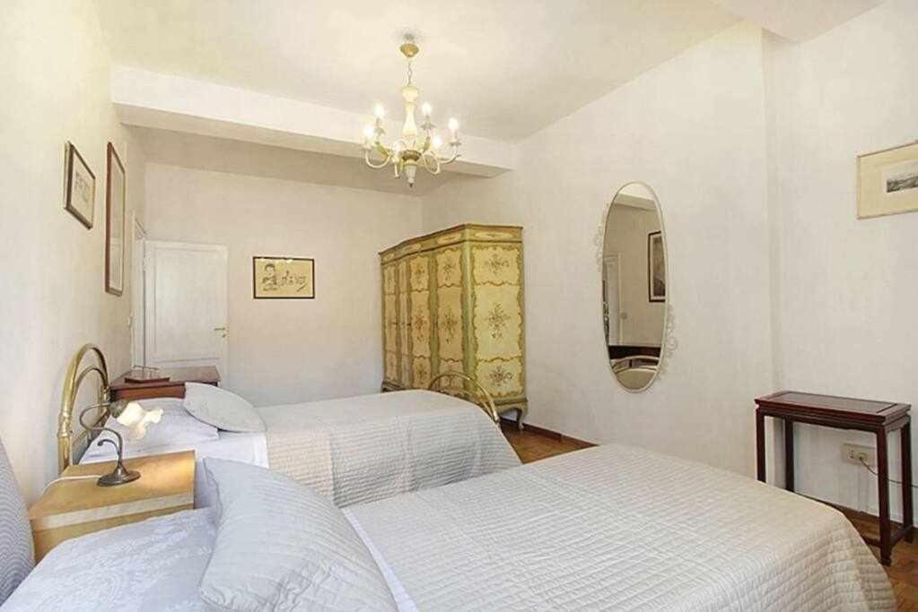 Solaris With Two Bedrooms Apartment Florence