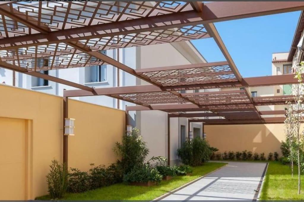 Downtown Florence, Moderno Con Giardino Appartement