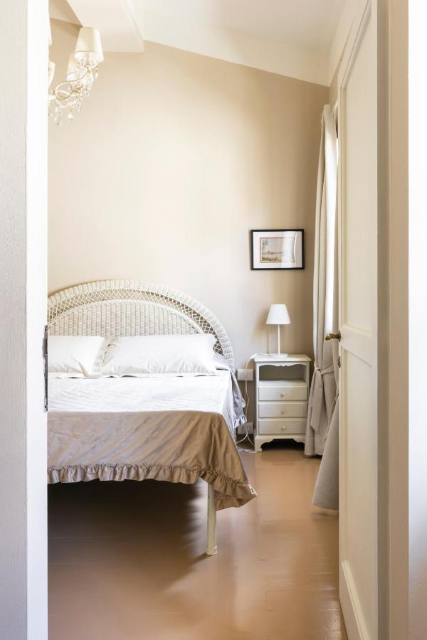 Casa de hóspedes Santaelisabettafirenze 2 *