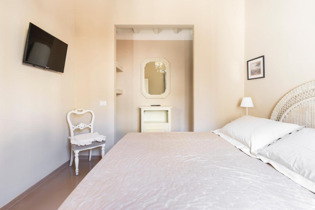 Casa de hóspedes Santaelisabettafirenze 2 *