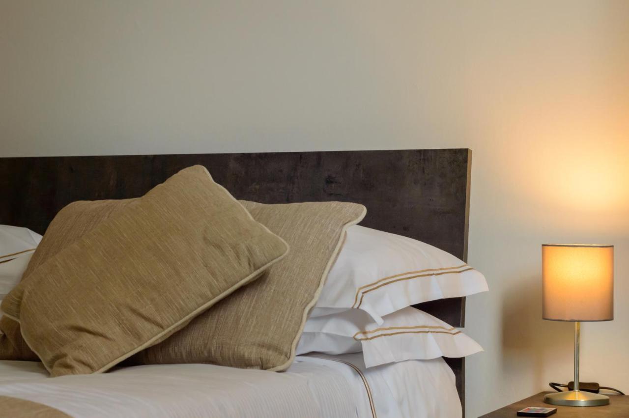Homelink - Charlotte Affittacamere Firenze