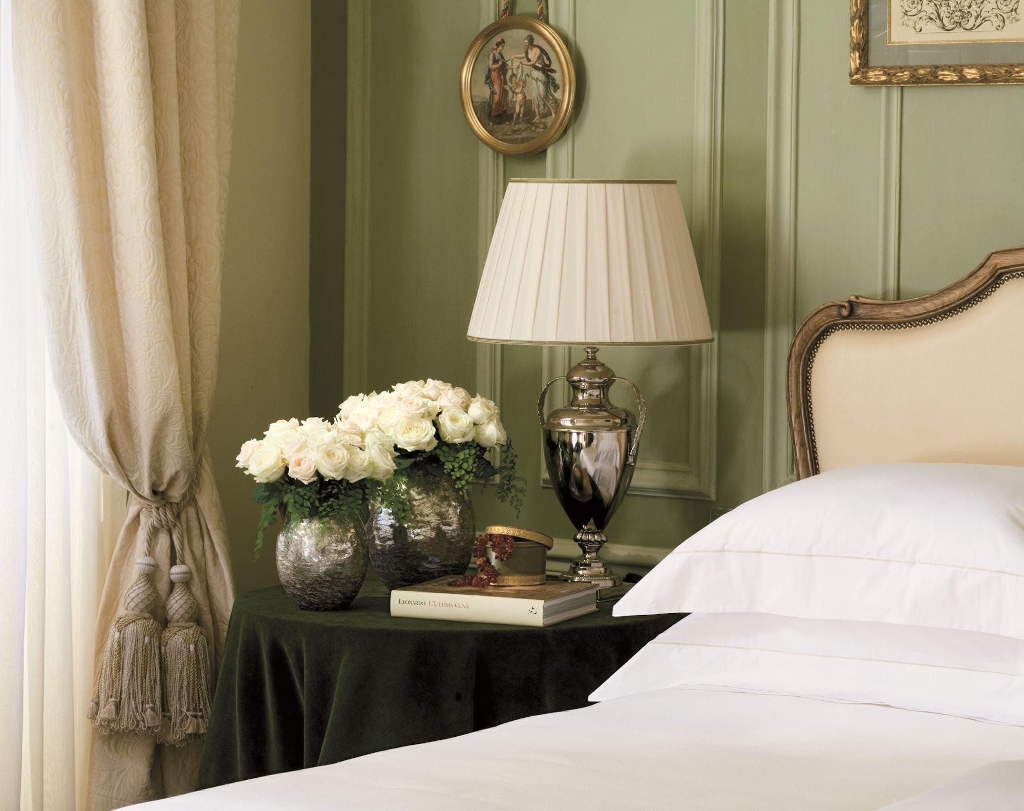 Four Seasons 5*
