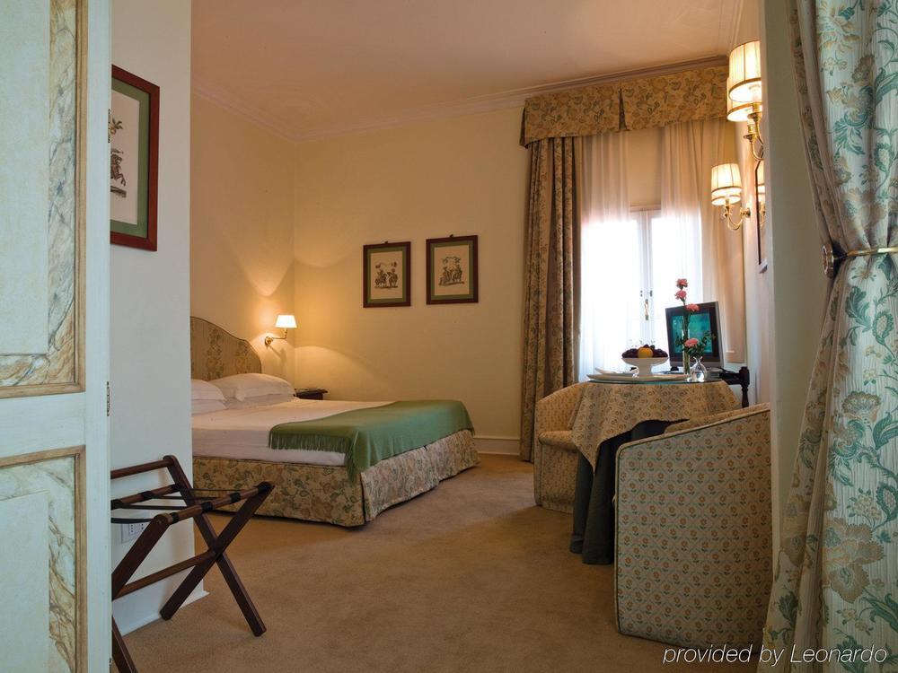 Hotell Enza 2*
