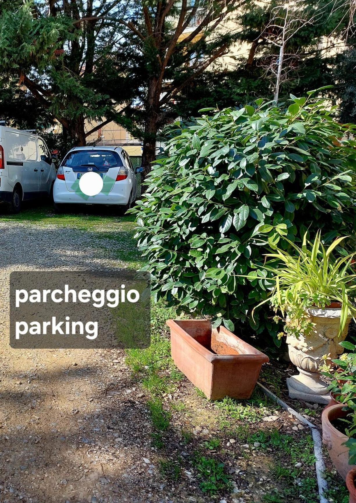Lejlighed La Piccola Oasi Con Parcheggio