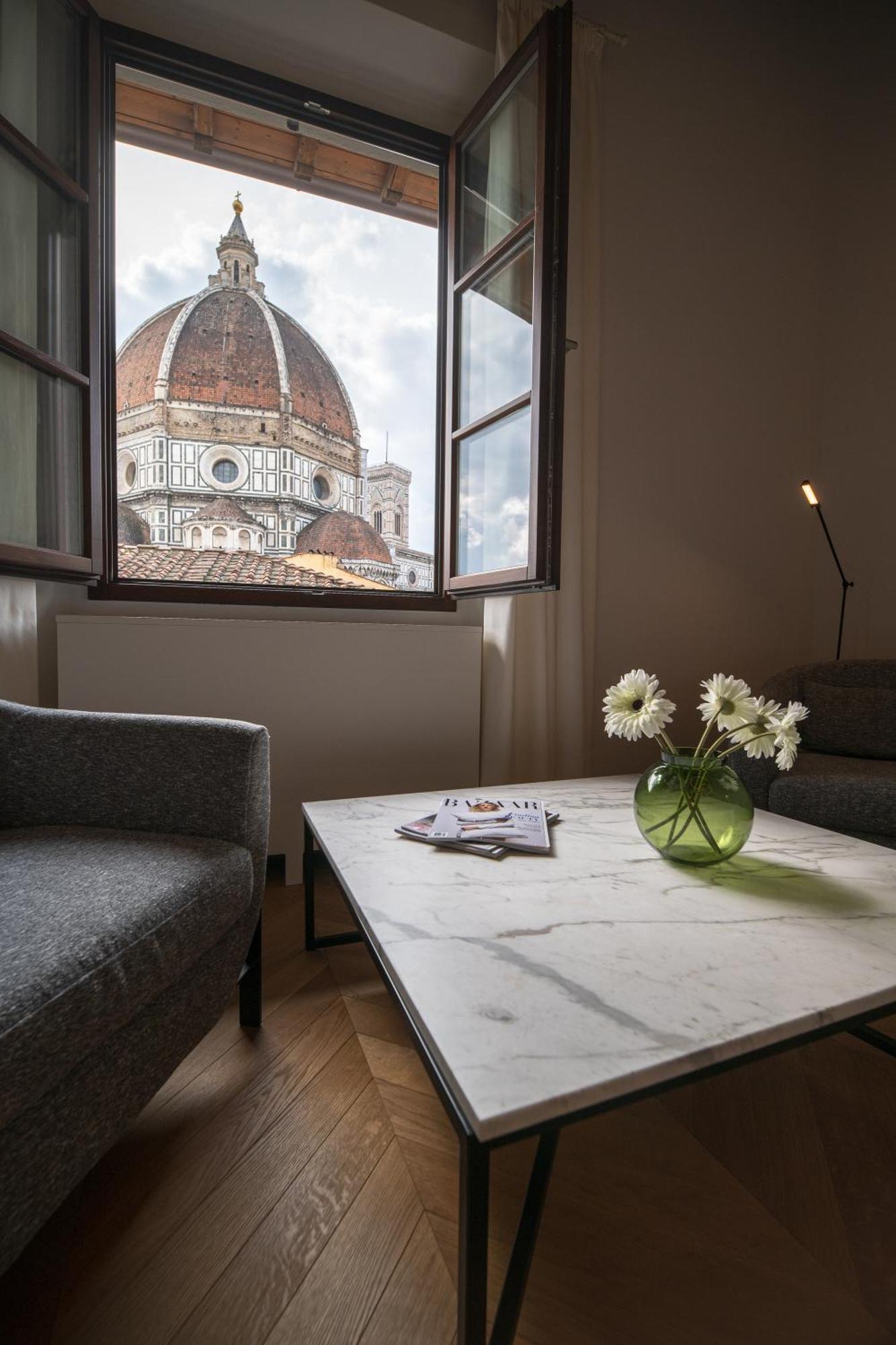 Windows On Dome Luxury Rooftop Appartamento Firenze