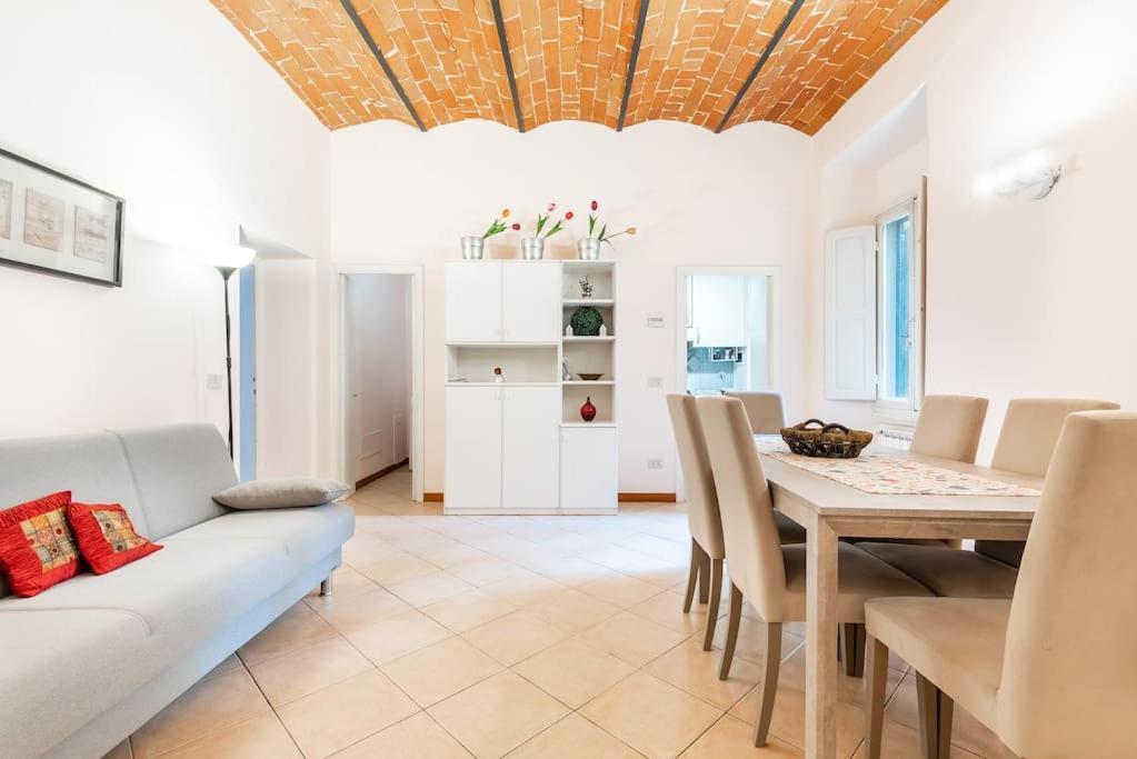 Sant'ambrogio Charming Appartement