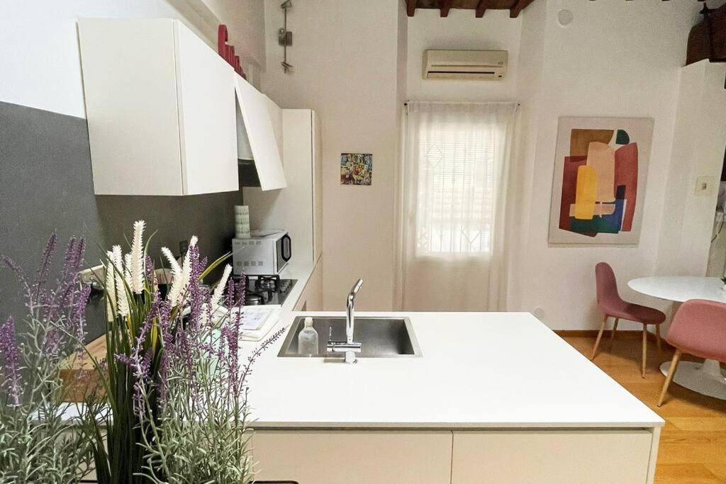 Romantic In Appartement
