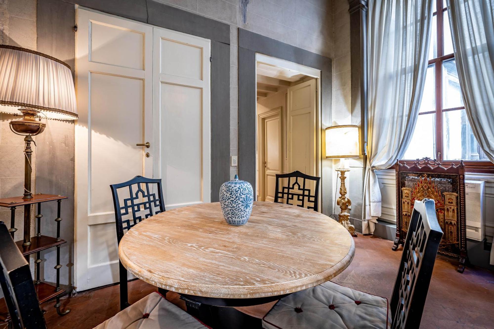 Yid Bargello Luxury Appartement *