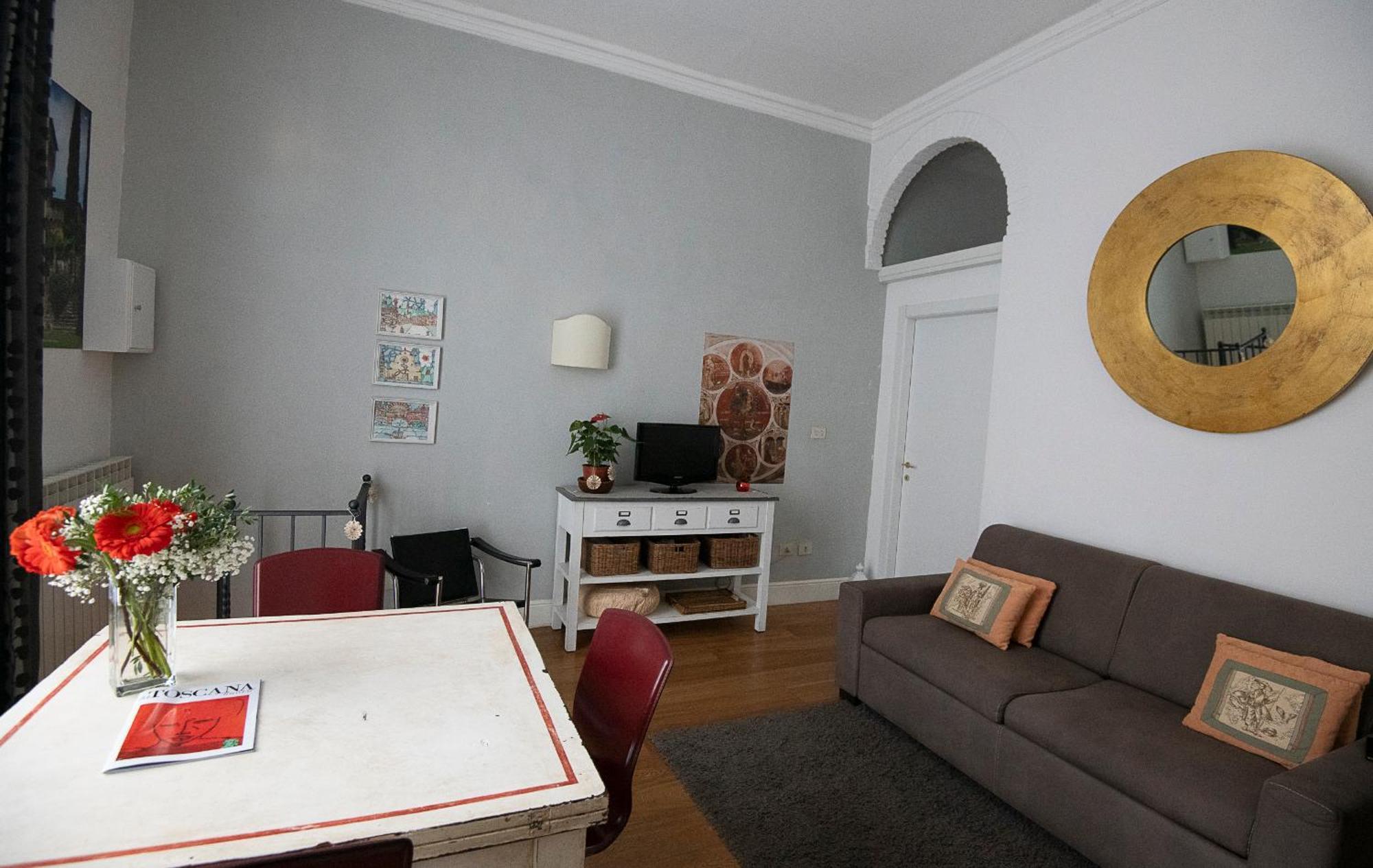 Apartment Relaxing Place In Oltrarno
