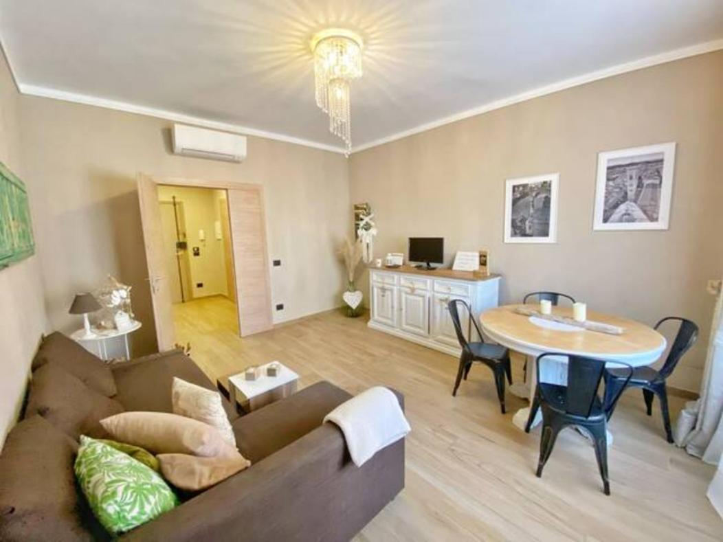 Fevira Airport Apartamento