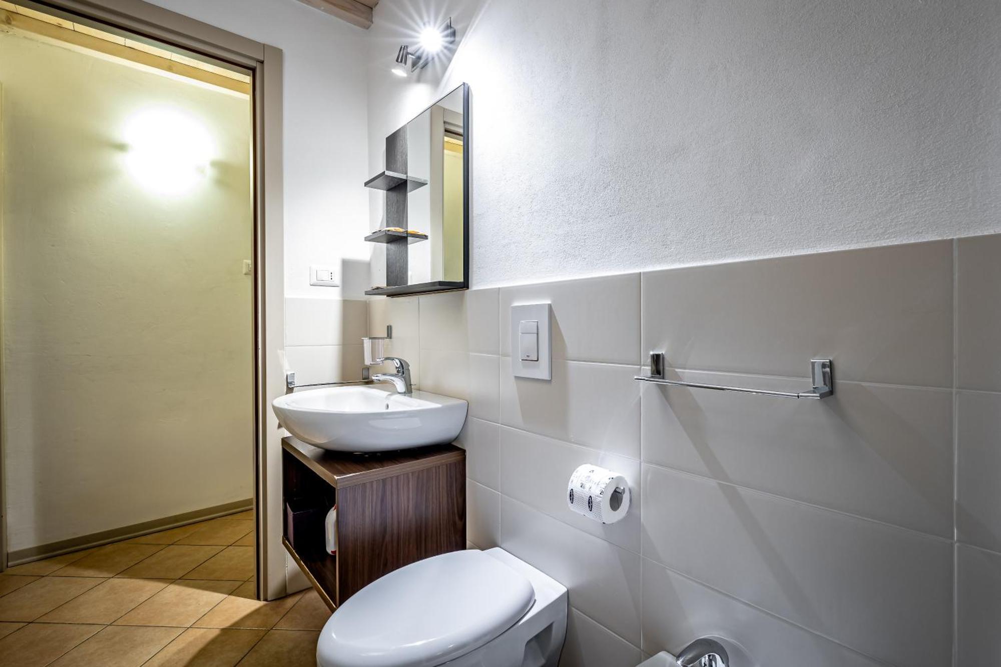 Roommo Beccaria * Firenze