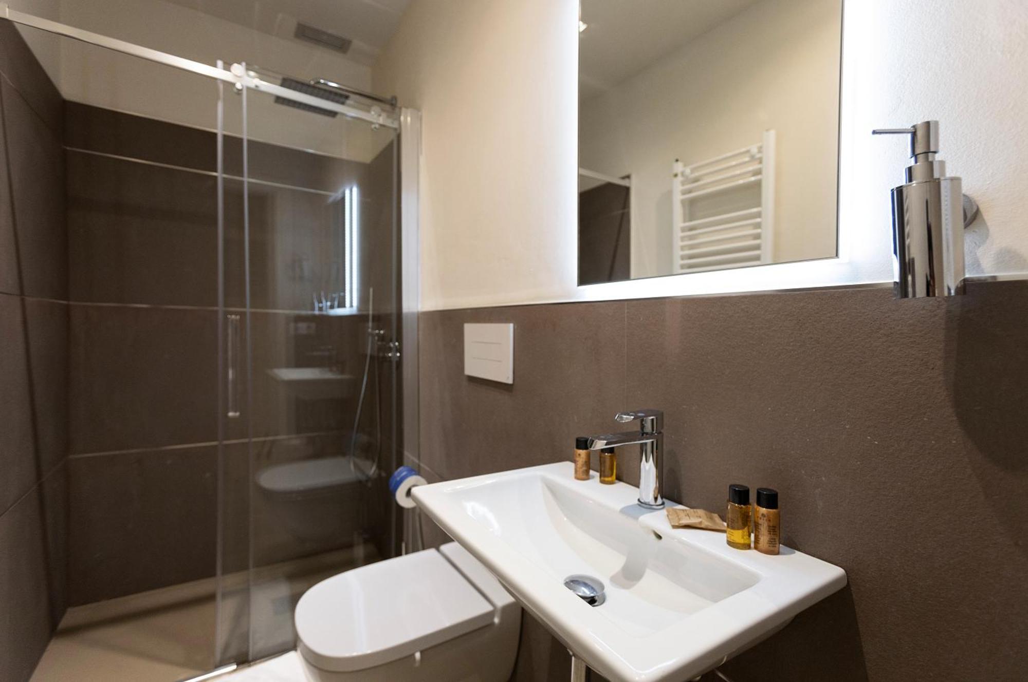 Luxury 3*