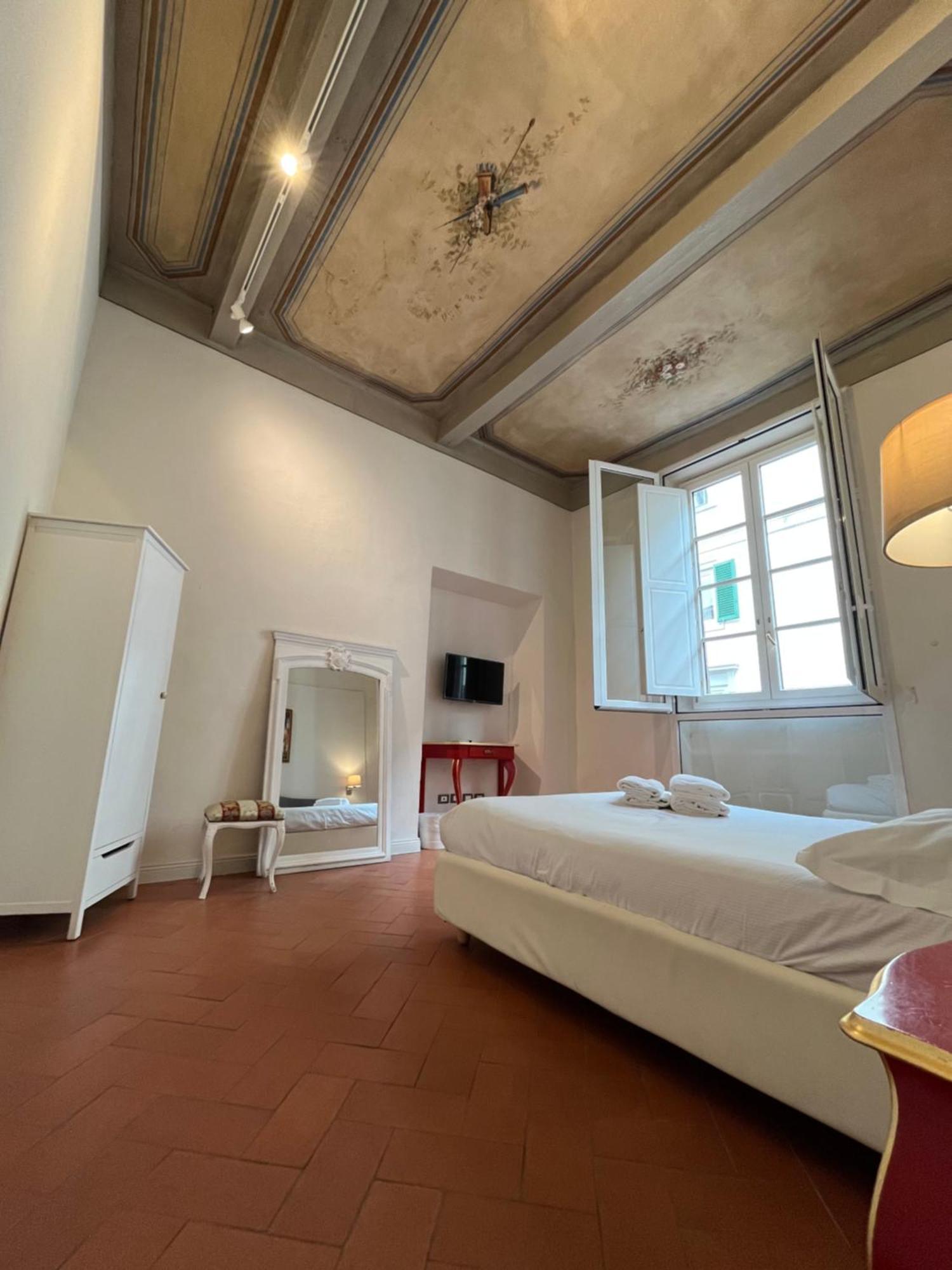 Residenza D'epoca Historia Luxury Boutique Gjestgiverier Firenze