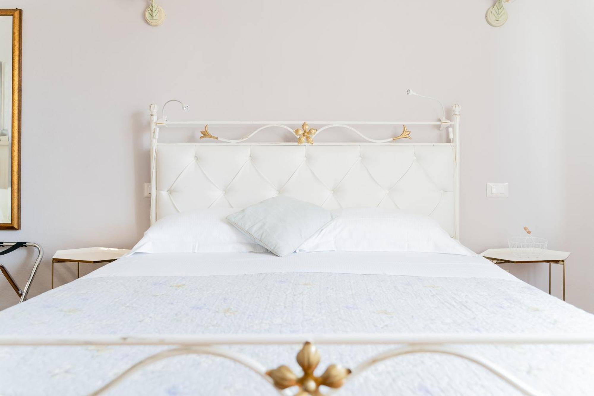 View Boutique - Milu Holidays Firenze