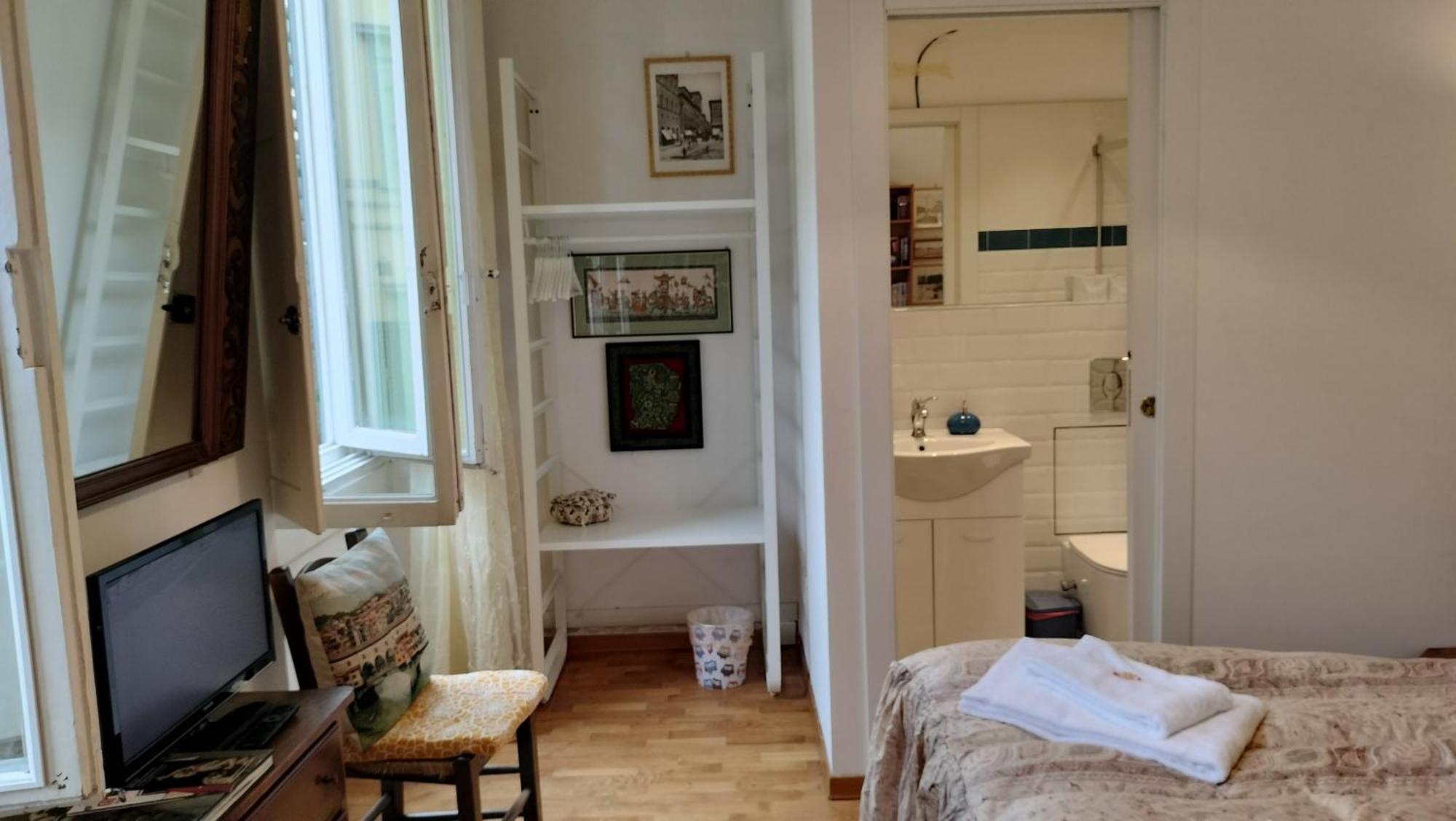 Tre Gigli A Firenze, 5 Minutes From Station, Via Palazzuolo 55 * Florença