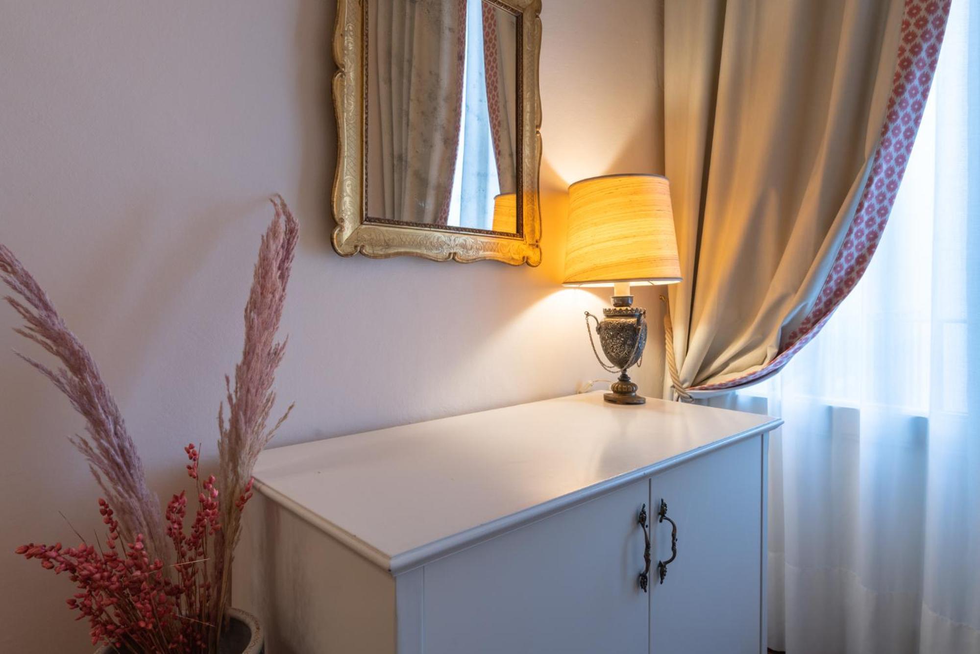 Dimora Del Cardinale - Residenza D'epoca Gæstehus Firenze