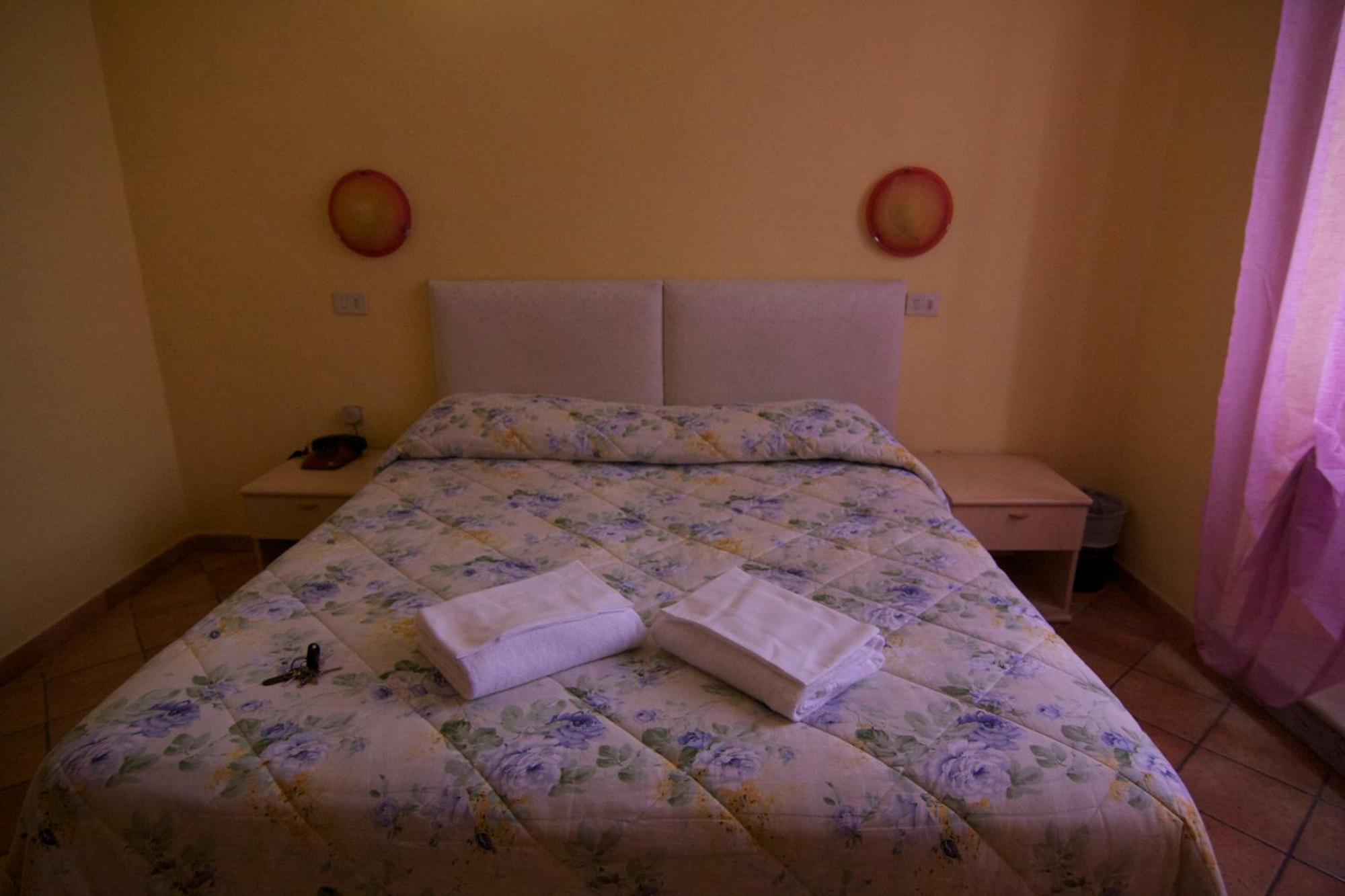 Cordova Hotell 2*