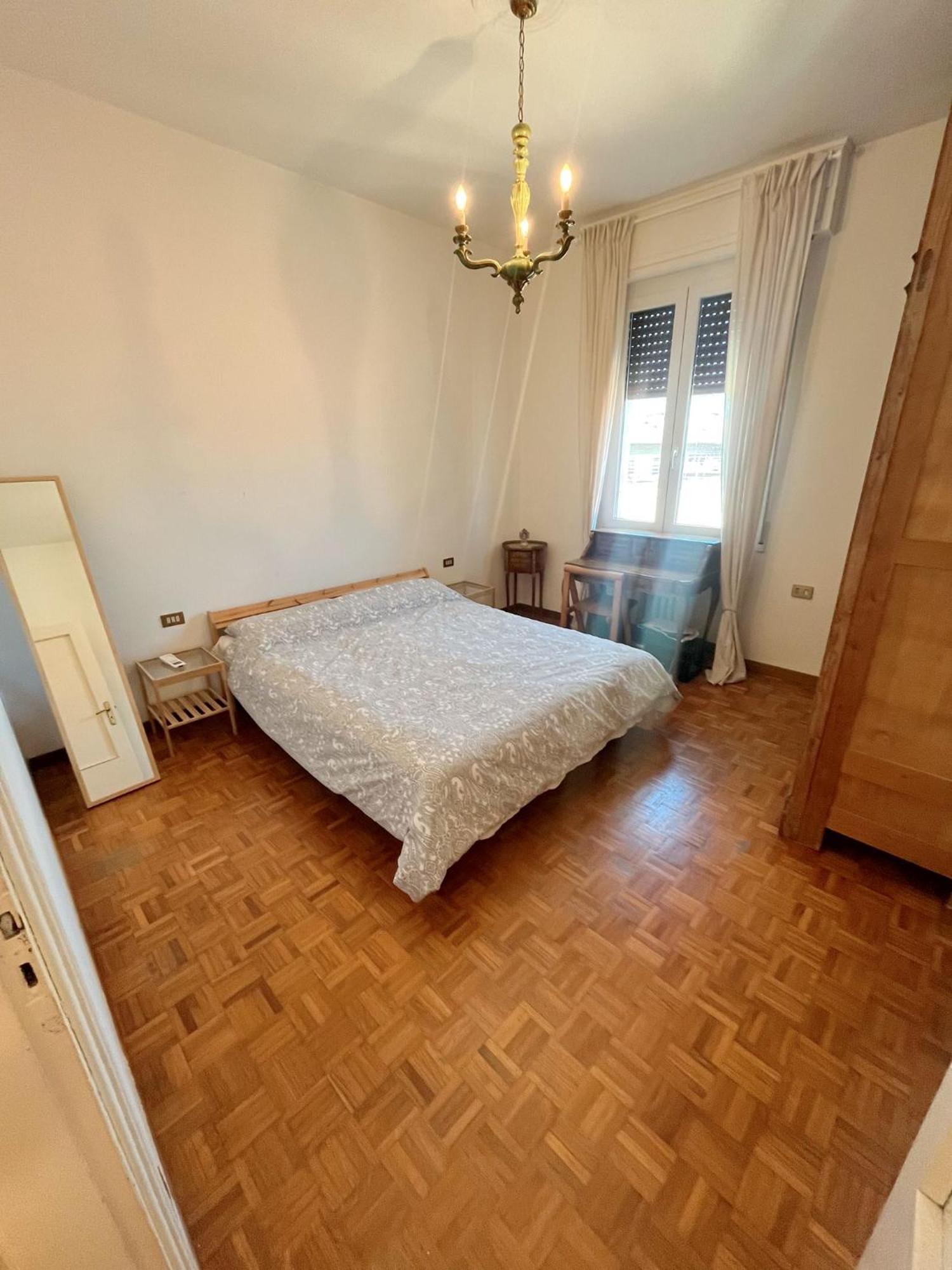 Stanza Singola In Condiviso Alloggio in famiglia Firenze