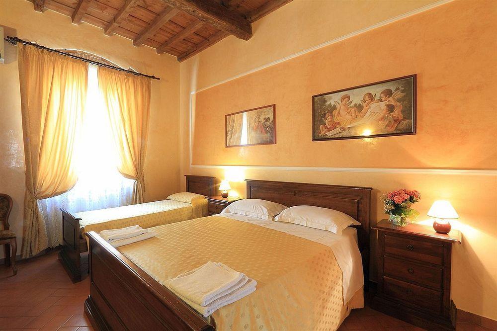 Annamaria Gjestgiverier Firenze
