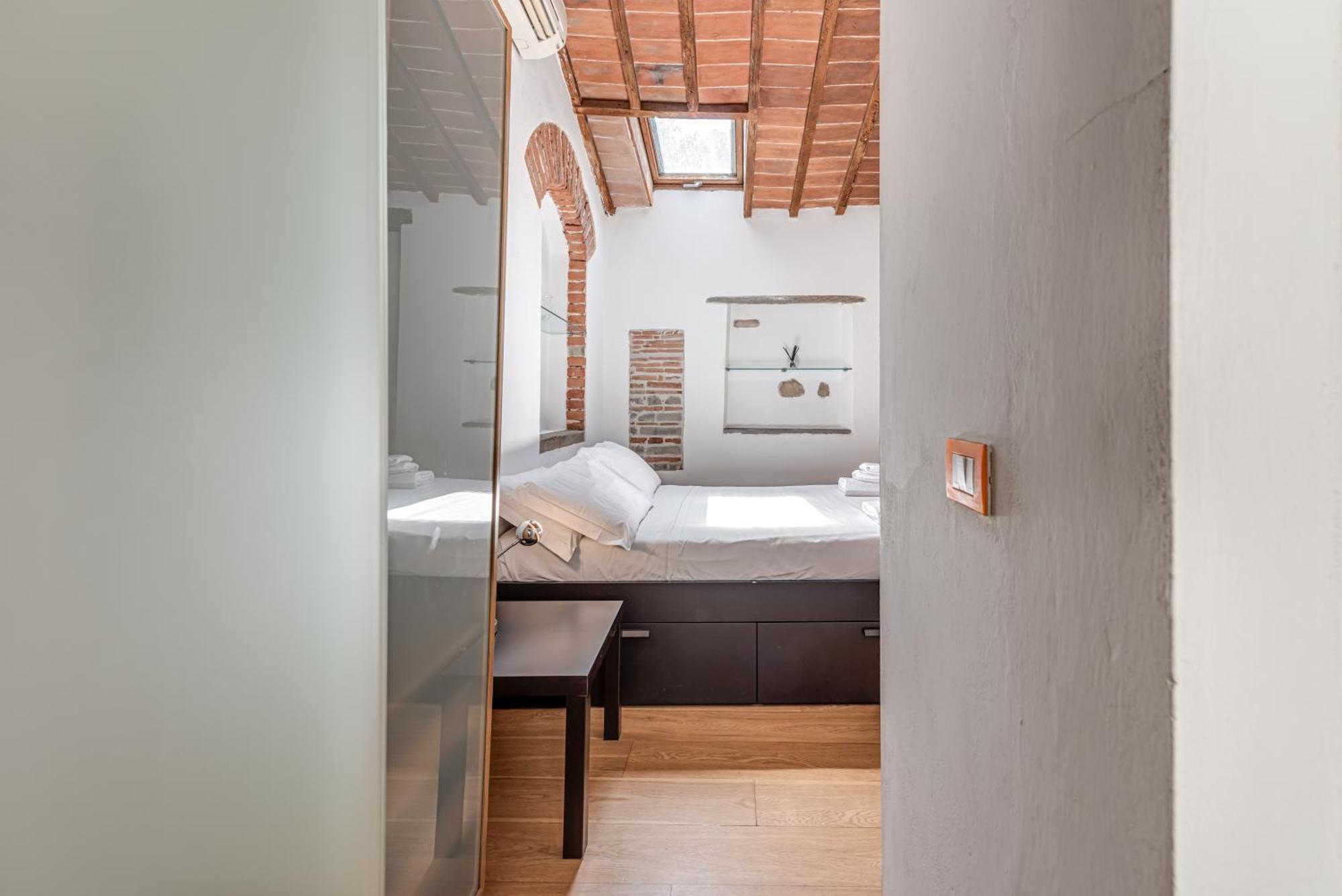 San Niccolo Tower Flat - Sweet Dreams In *