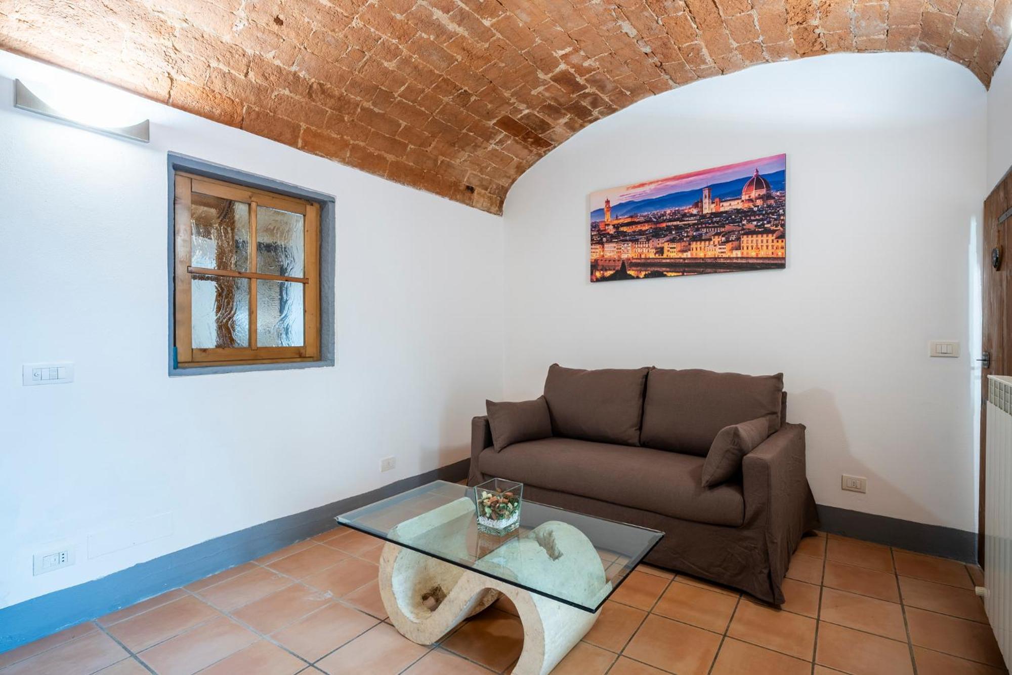 Station With Garden Appartement