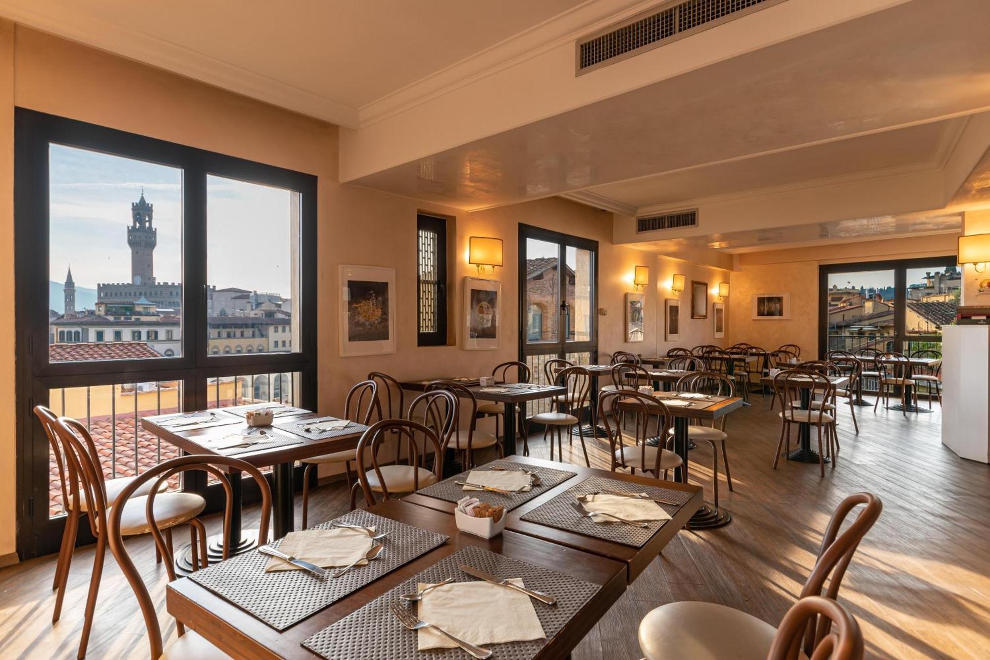 Pitti Palace Al Ponte Vecchio Hotel